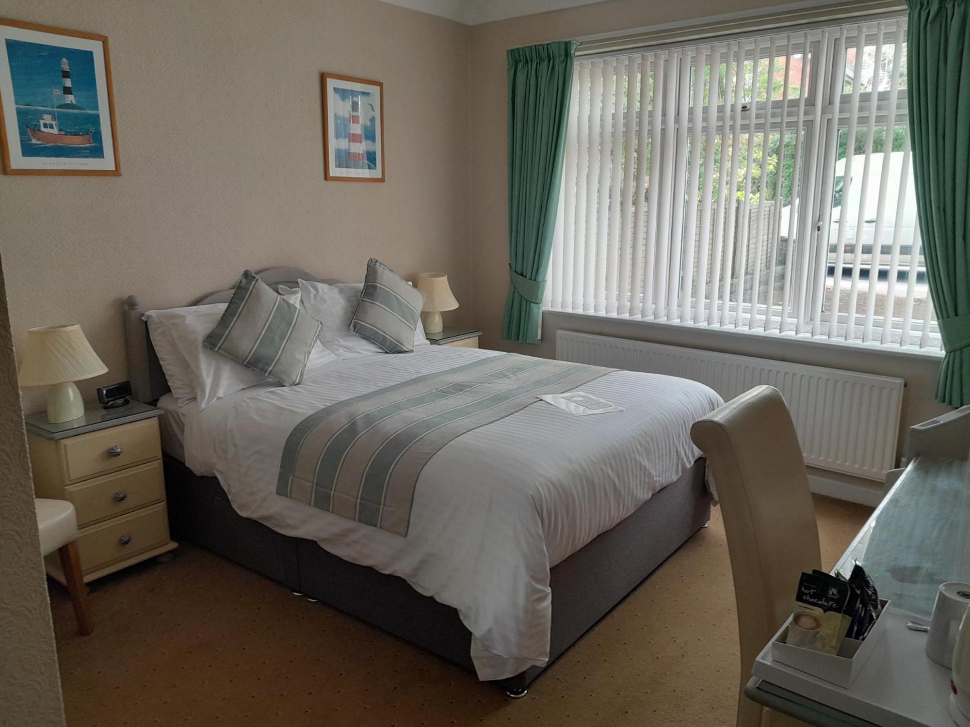 Relax At Rosscourt Guest House-Free On Site Parking (Adults Only) Bournemouth Buitenkant foto