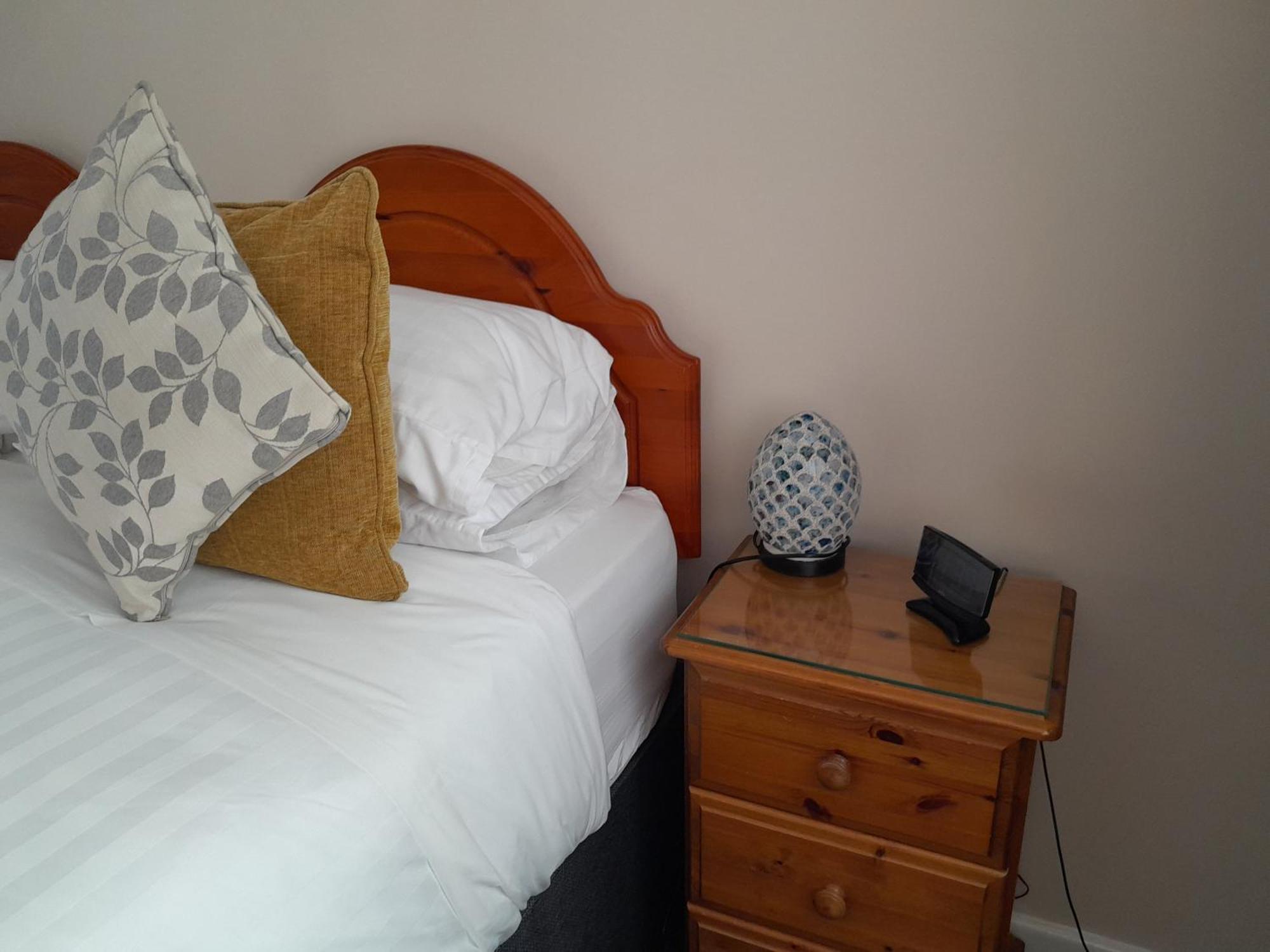 Relax At Rosscourt Guest House-Free On Site Parking (Adults Only) Bournemouth Buitenkant foto