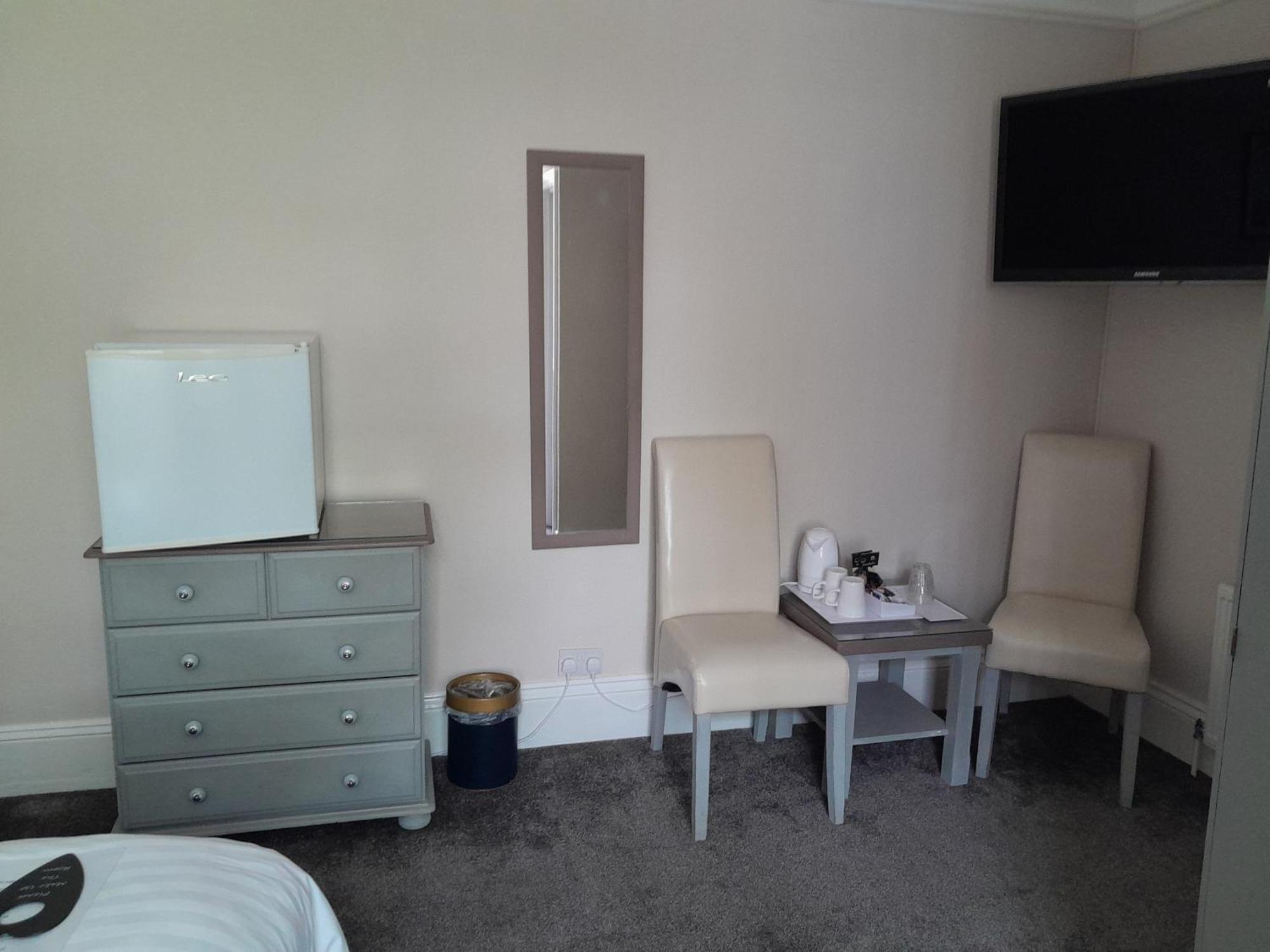Relax At Rosscourt Guest House-Free On Site Parking (Adults Only) Bournemouth Buitenkant foto