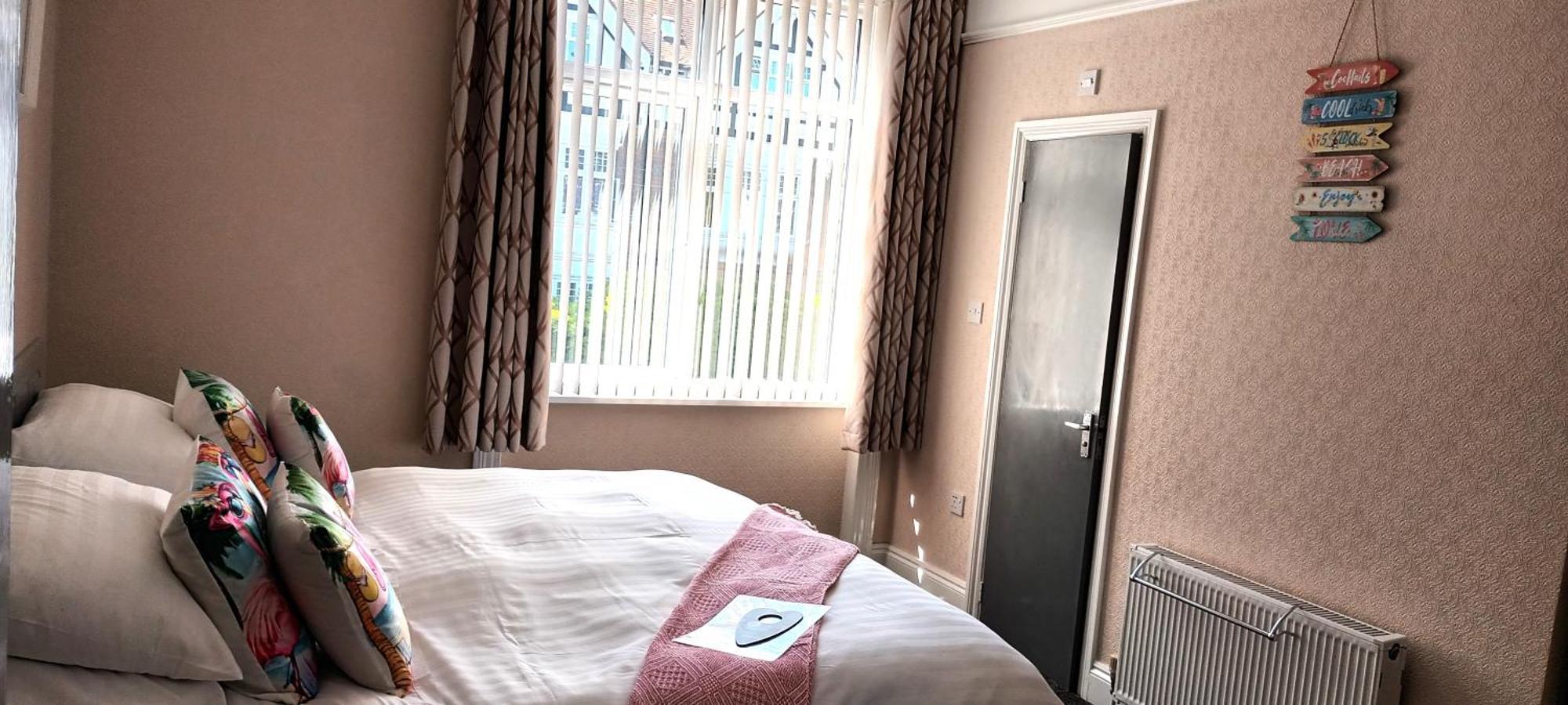 Relax At Rosscourt Guest House-Free On Site Parking (Adults Only) Bournemouth Buitenkant foto