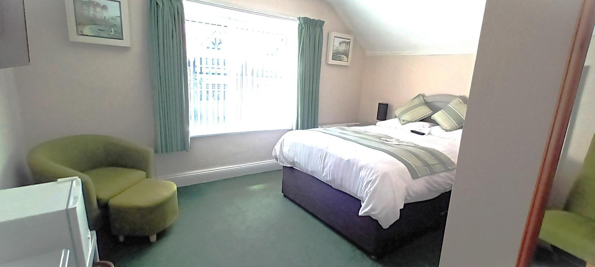 Relax At Rosscourt Guest House-Free On Site Parking (Adults Only) Bournemouth Buitenkant foto